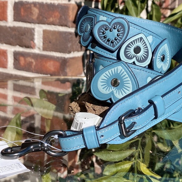 NWT Coach Strap With Hearts 29542 - Picture 4 of 7